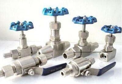 Природный газ масла воды средства деятельности игольчатого клапана угла кованой стали